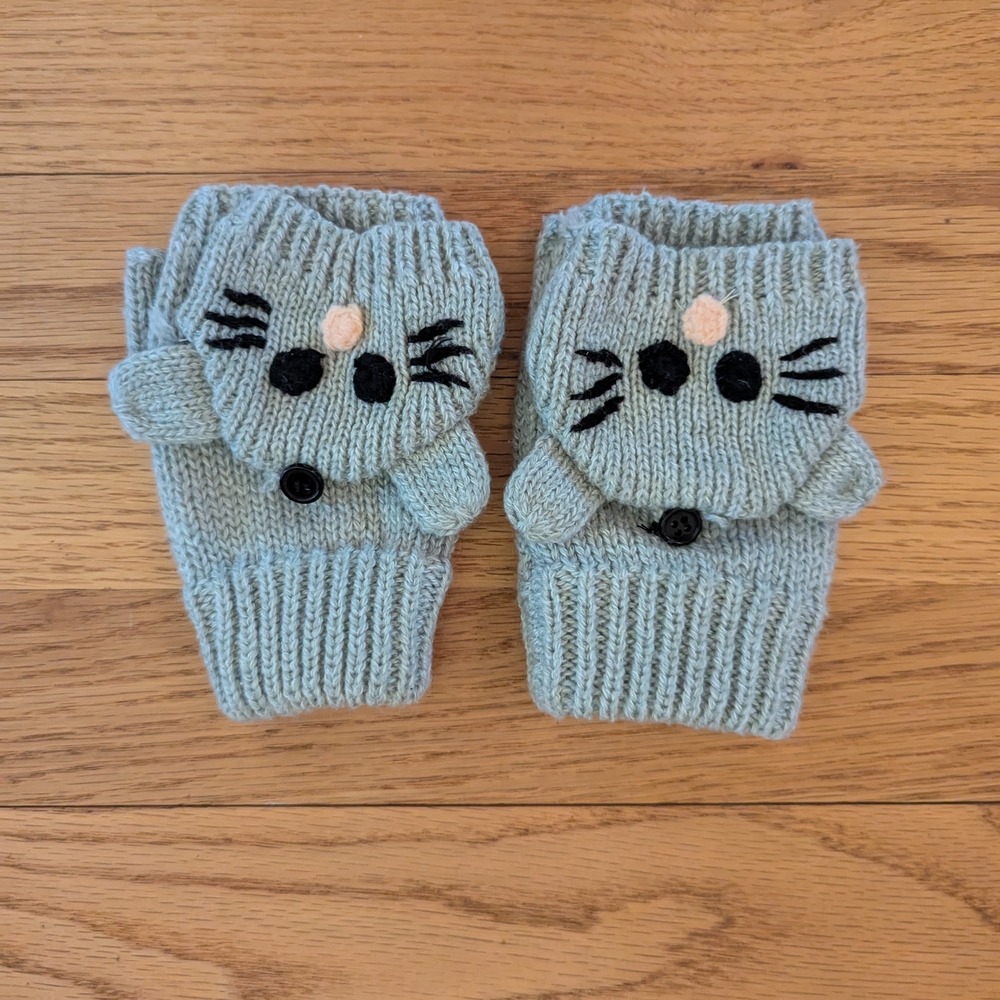 Adorable Cat Knit Kids Mittens - Gray